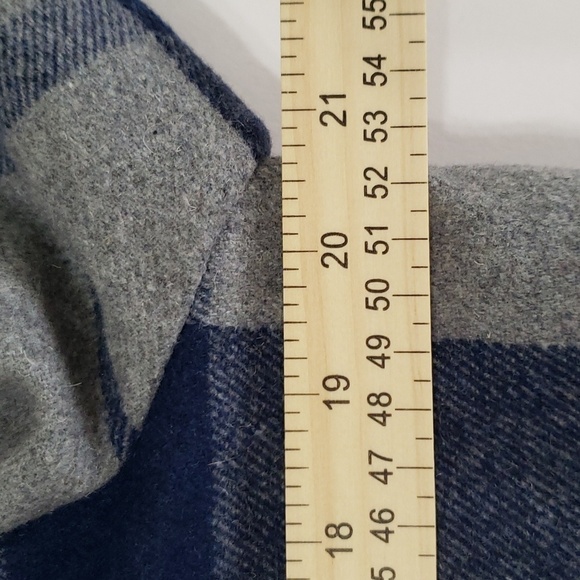 Old Navy Wool Blend Bomber Jacket Plaid Womens Medium Tall Blue Gray - Picture 13 of 14